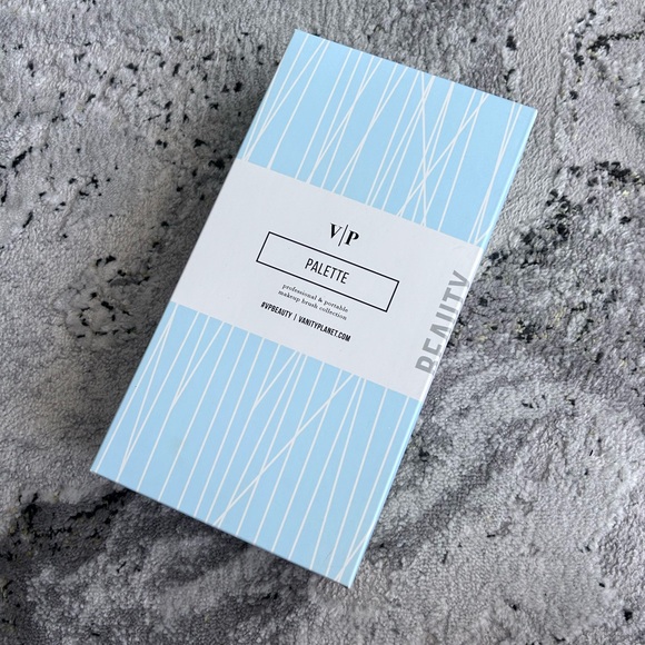 Vanity Planet 15 Piece Professional & Portable Makeup Brush Collection - Picture 3 of 6